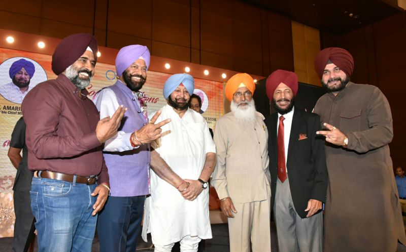 Amarinder Singh on Thursday presented the State Sports Awards, worth Rs. 15.55 crore, to 23 players in recognition of their outstanding performance