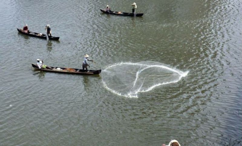 Fishing trawls used by the intruders for fishing