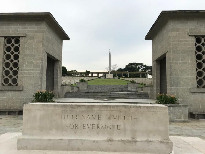 Kranji War Memorial has 12 columns