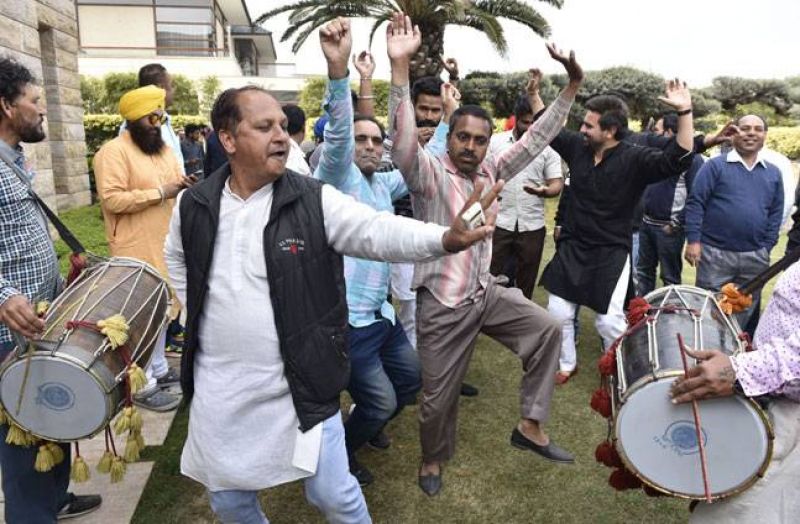 Congress supporters celebrating