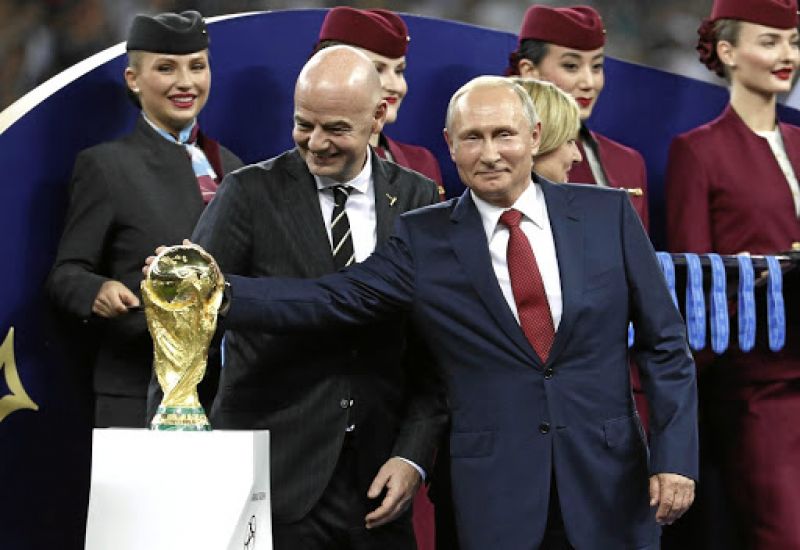 World Cup: Putin