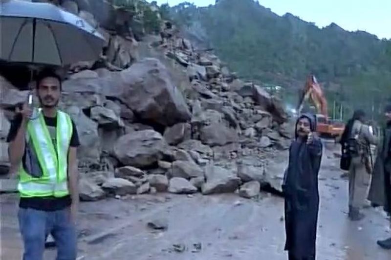 Amarnath Yatra from Jammu suspended due to heavy rains