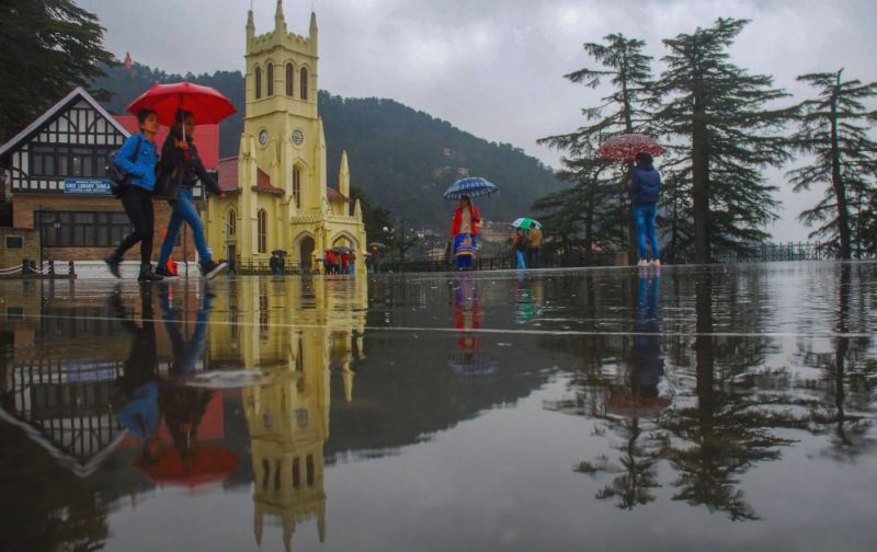 Light to moderate rainfall occurred at a few places in Himachal Pradesh