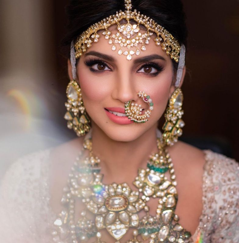 WEDDING JEWELLERY GLITZ