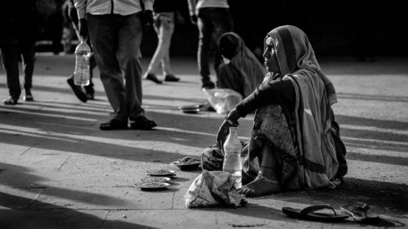 Beggars on the streets of Srinagar