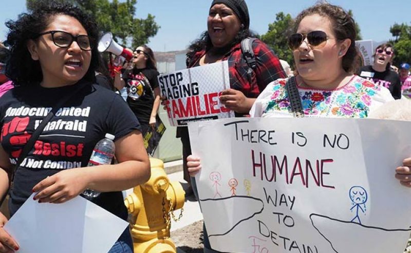 Hundreds of protesters and people being held at a US detention centre