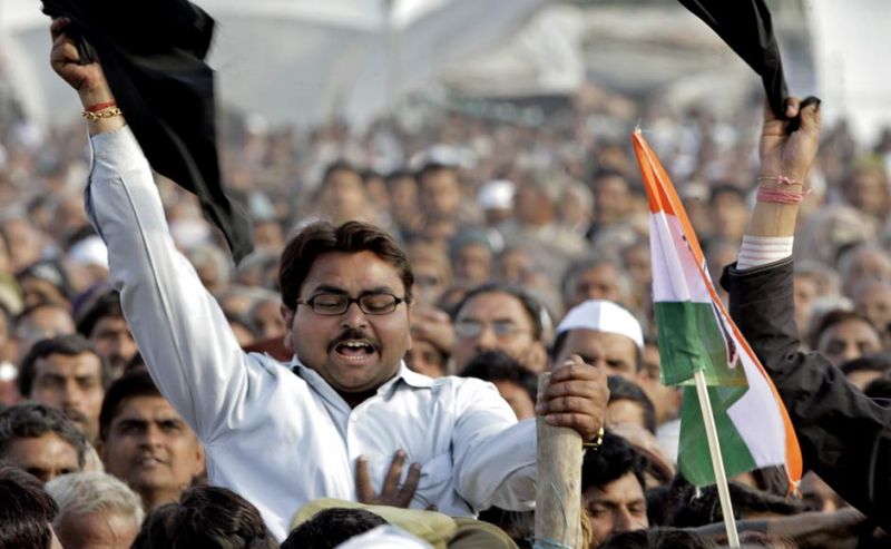 Black flags shown to Amit Shah