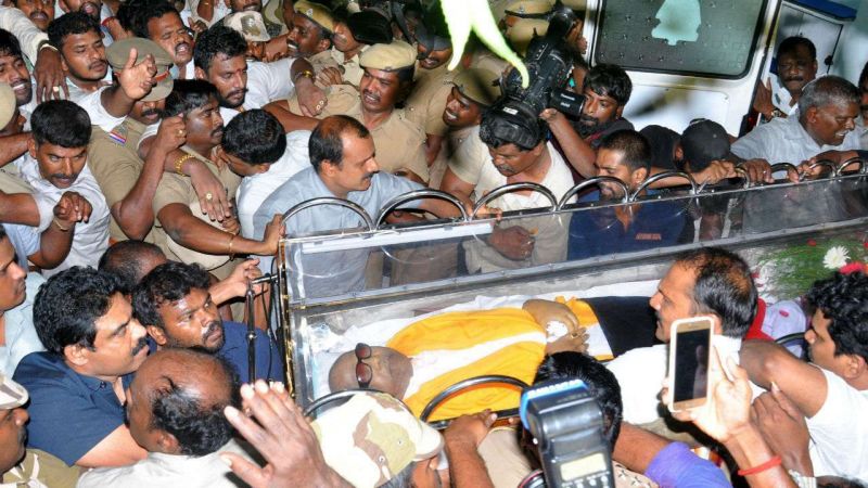 Deve Gowda leaves for Chennai to pay last respects to Karunanidhi