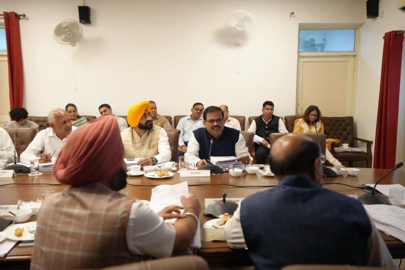 CM Bhawant Mann Leads Cabinet Meeting News