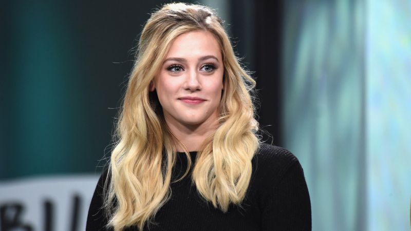 Lili Reinhart is taking therapy sessions again for anxiety and depression