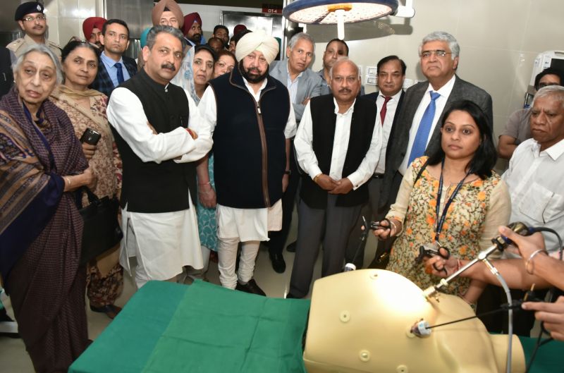Capt Amarinder Inaugurates 100-Bedded Cancer Hospital