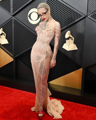 /media/thumb/2ba08aab4c2e4501f7c2b94732da3962a229075e-rs-img-thumb.jpg