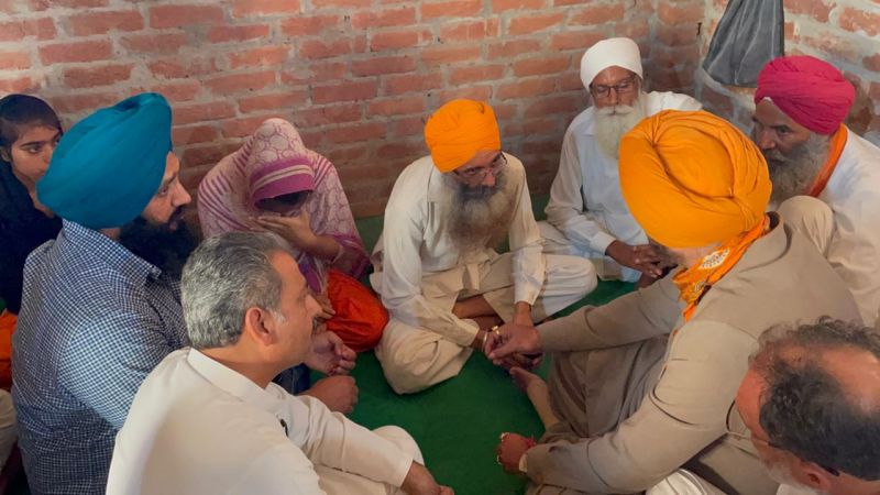 Navjot Singh Sidhu, With Family of Lovepreet Singh 