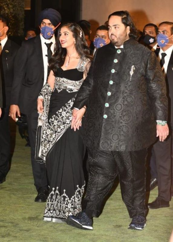 Anant Ambani & Radhika Merchant Appear at Nita Mukesh Ambani Cultural Centre Opening