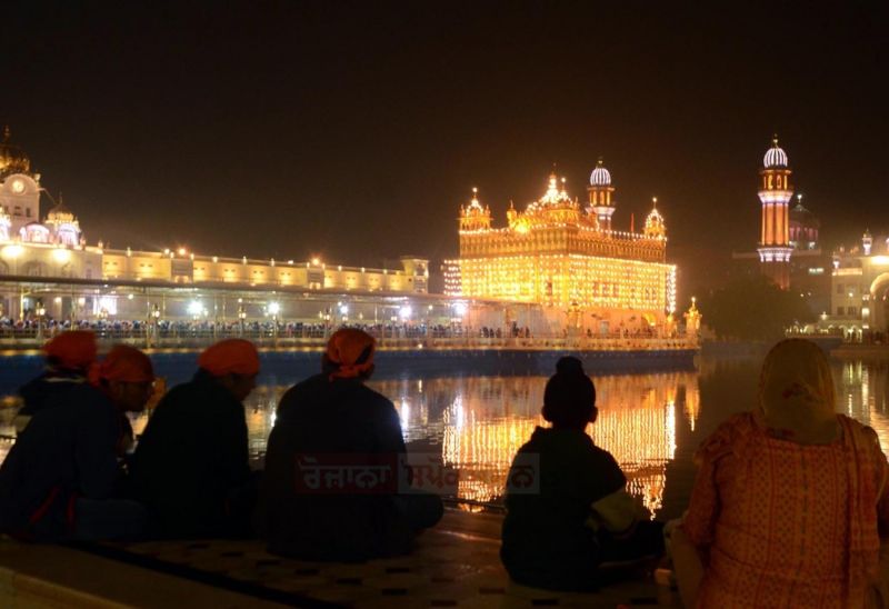 Fireworks Illuminate Golden Temple in Reverence of Sri Guru Nanak Dev Ji's Birth Anniversary