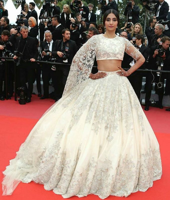 First Look of  Sonam Kapoor Cannes Film Festival 2018 