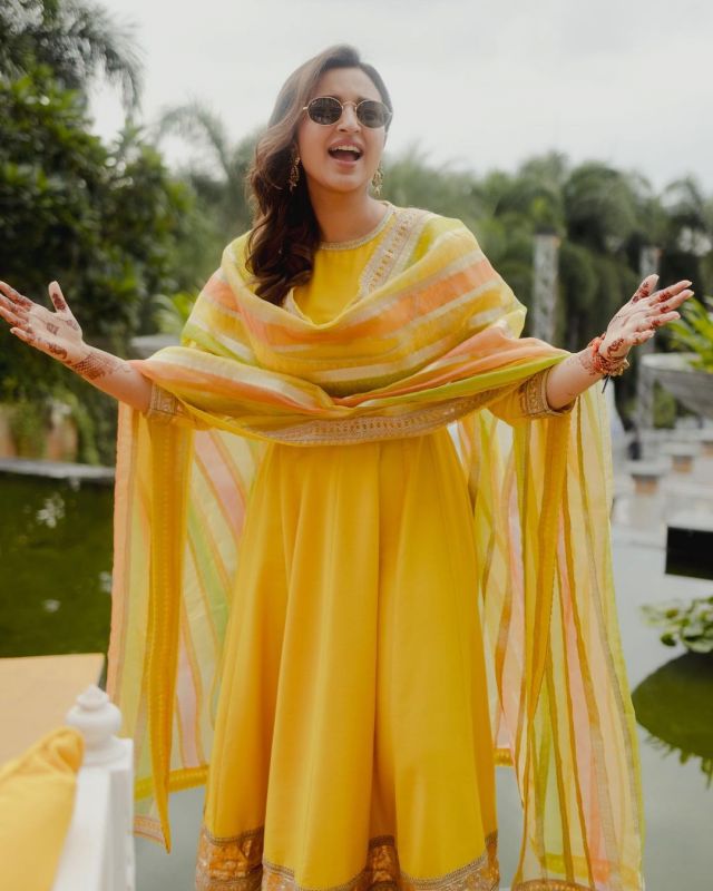 In Pics: Parineeti Chopra Radiates Elegance in Images from Her Choora Ceremony
