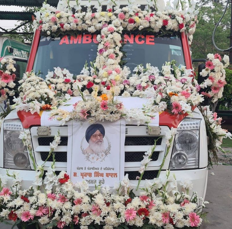 Ambulance decorated with flowers for the last journey of Late Parkash Singh Badal 
