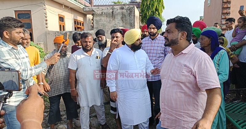Sutlej River Flooding Worsens Village Conditions: NDRF Teams Lead Relief Operations, Education Minister and MLA Harjot Singh Bains on Ground
