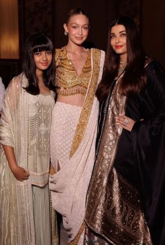 Gigi Hadid,Aishwarya Rai and Aaradhya Bachchan
