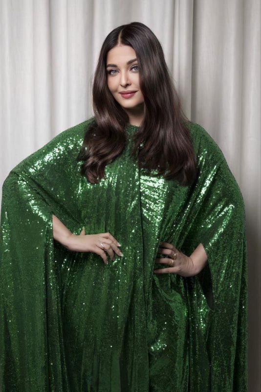 Aishwarya Rai's 1st Appearance at Cannes 2023, Donnes Shimmery Green Attire
