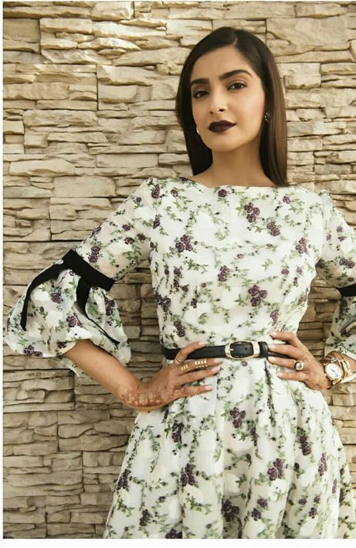 She Promotes Upcoming Movie Veere Di Wedding Sonam Kapoor 