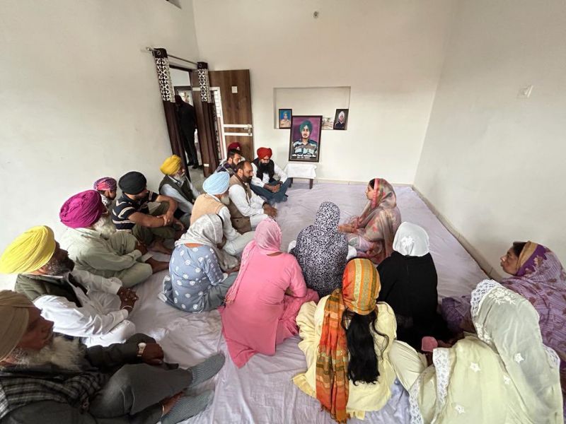 Punjab CM Bhagwant Singh Mann Wife Dr. Gurpreet Kaur Visits Martyr Harsimran Singh's Family in Dhuri to Extend Condolences
