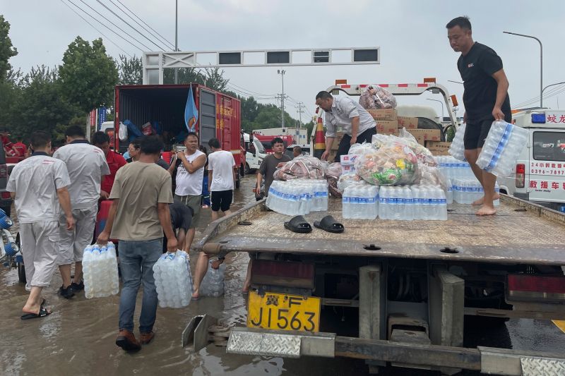 Devastating Flood in China Claims 21 Lives, Leaving a Trail of Destruction