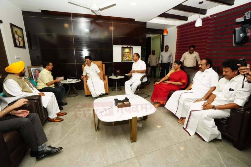 Tamil Nadu CM MK Stalin Honors CM Bhagwant Mann & CM Arvind Kejriwal