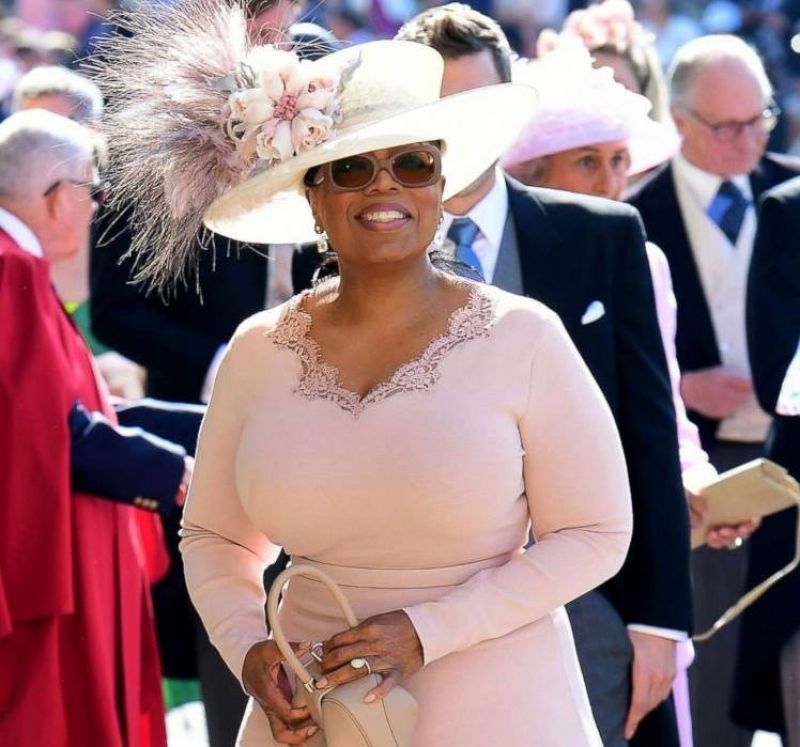  McCartney wore stylish hat