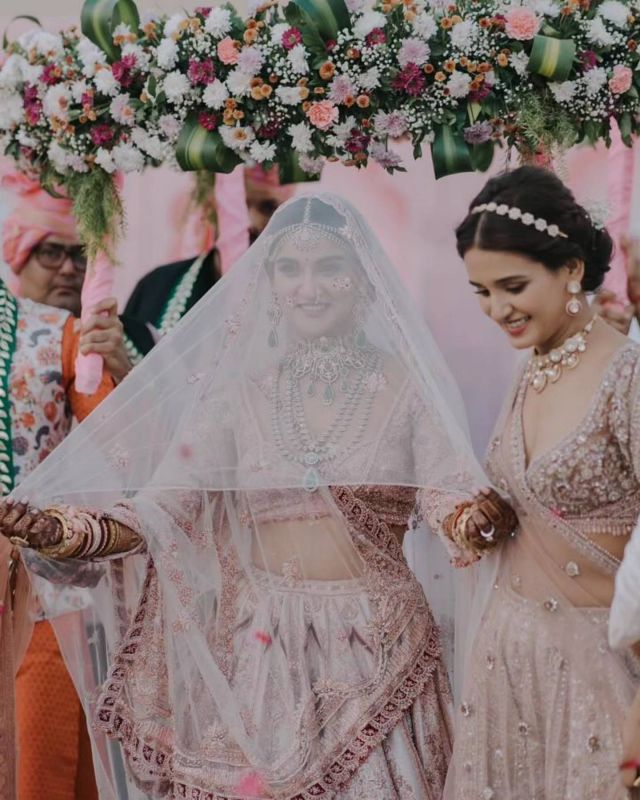 Mukti Mohan Ties the Knot with 'Animal' Star Kunal Thakur, See Pics