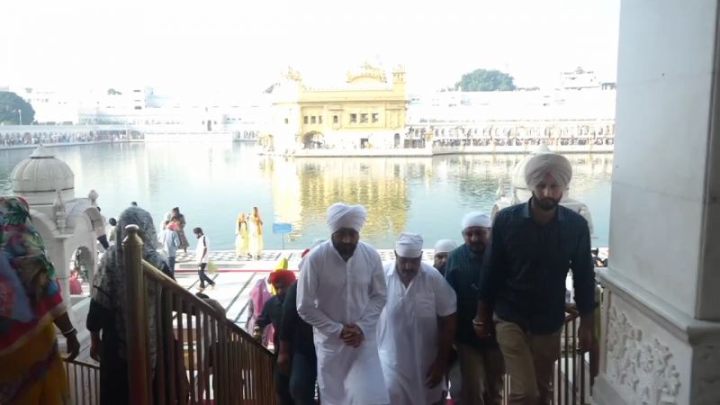 Former CM Charanjit Singh Channi Pays Obeisance at Golden Temple 