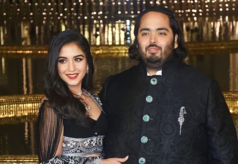 Anant Ambani & Radhika Merchant Appear at Nita Mukesh Ambani Cultural Centre Opening