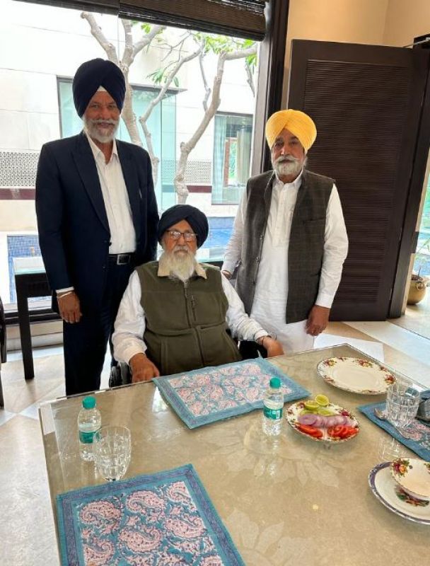 Both the leaders clicked together with Shiromani Akali Dal Patron 