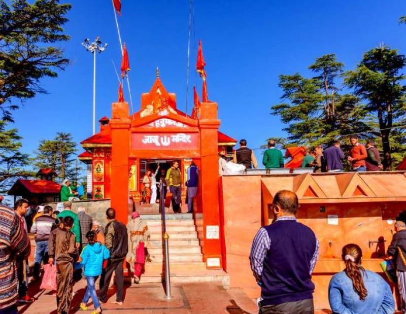 Jakhoo Temple: Serene Hanuman mandir on top. 