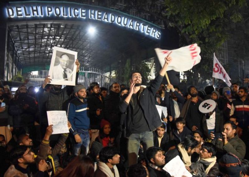 JNU: Indian students injured in university violence