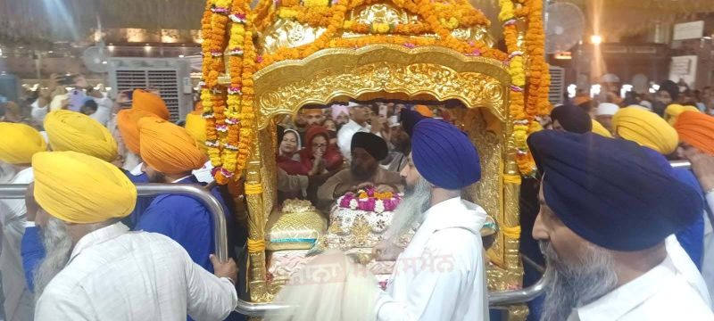 Sachkhand Sri Harmandir Sahib, Amritsar (28-05-2023)
