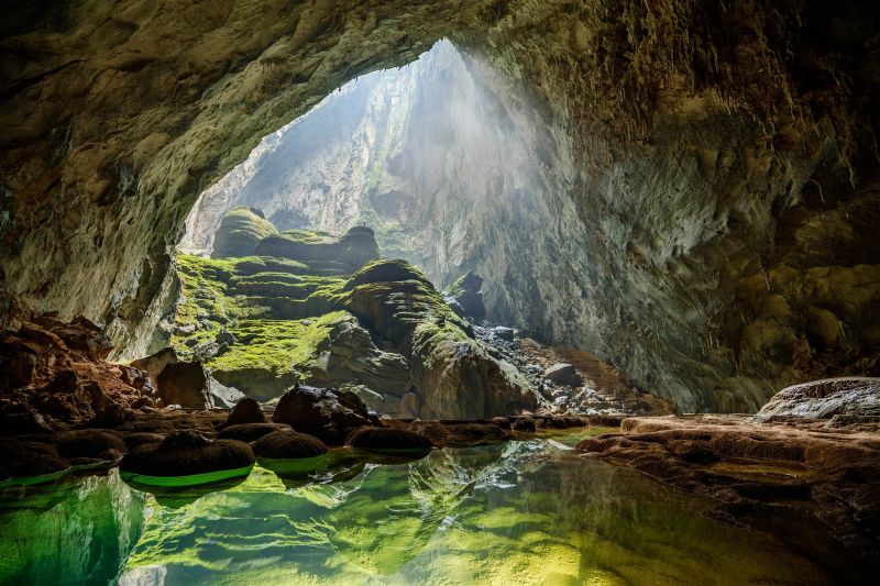 Hang Son Doong (Mountian River Cave), the largest cave in the world
