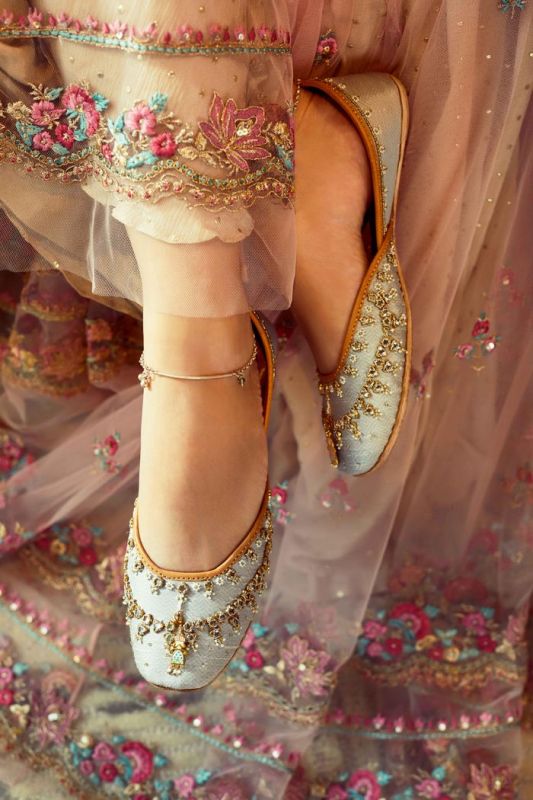 COLORFUL PUNJABI GLITTERS FOR WEDDING   