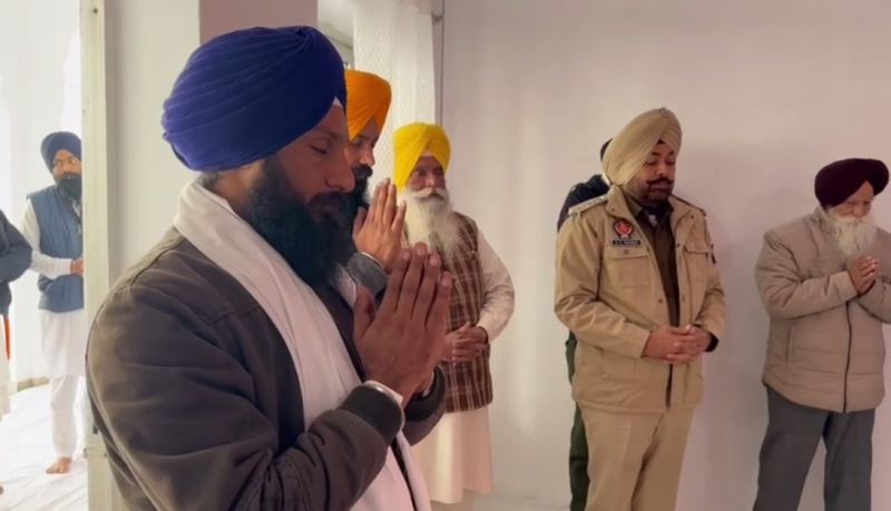 Devotees Gather as Shahidi Jod Mela Commences at Chamkaur Sahib