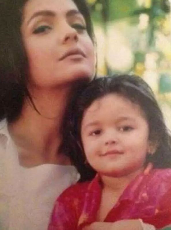 Cute Childhood Pictures of New Mommy- Alia Bhatt