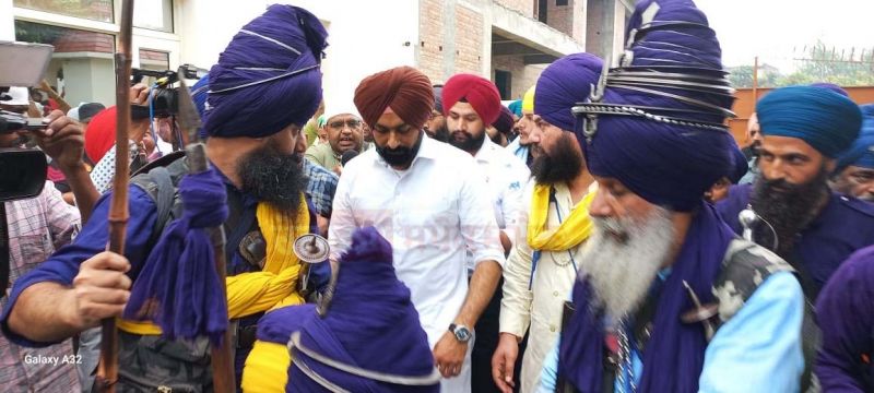 Film Mastana Team Pays Obeisance at Gurudwara Burj Akali Phula Singh