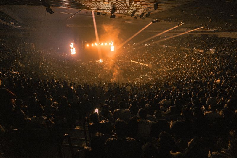Diljit Dosanjh Mesmerizes Melbourne Audience, Winning Hearts with Outstanding Performance