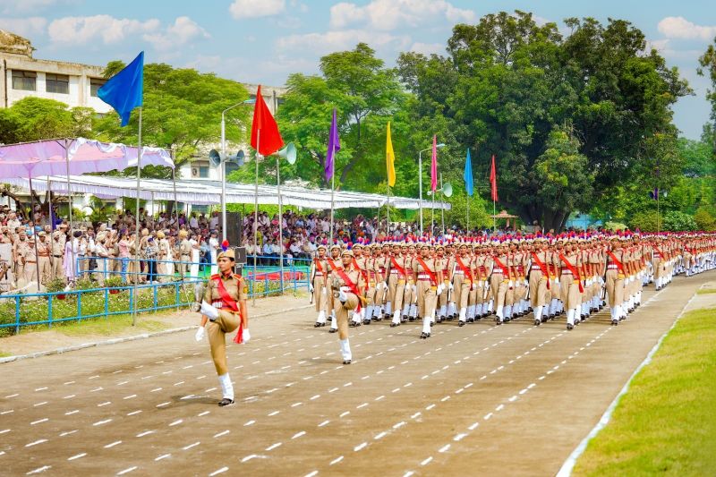 Punjab Chief Minister Bhagwant Mann Graces Passing Out Parade of 2999 Trained Constables, Spectacular Images Captured during the Event
