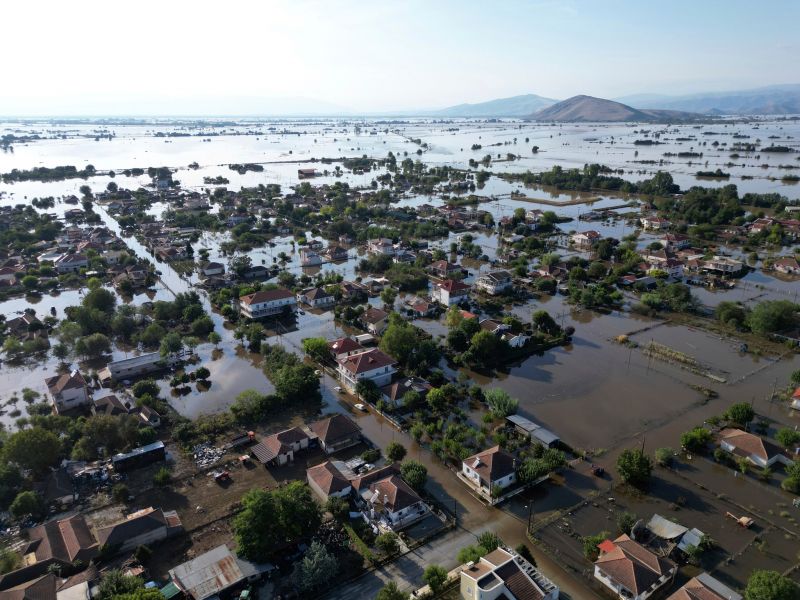 Flood Wreaks Havoc in Central Greece, 11 People Dead, Several Missing