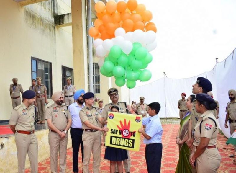 Punjab DGP Gaurav Yadav Held a Meeting with 44 Village Level Rescue Committees in Pathankot. They appealed people to Support in the war against Drugs. 
