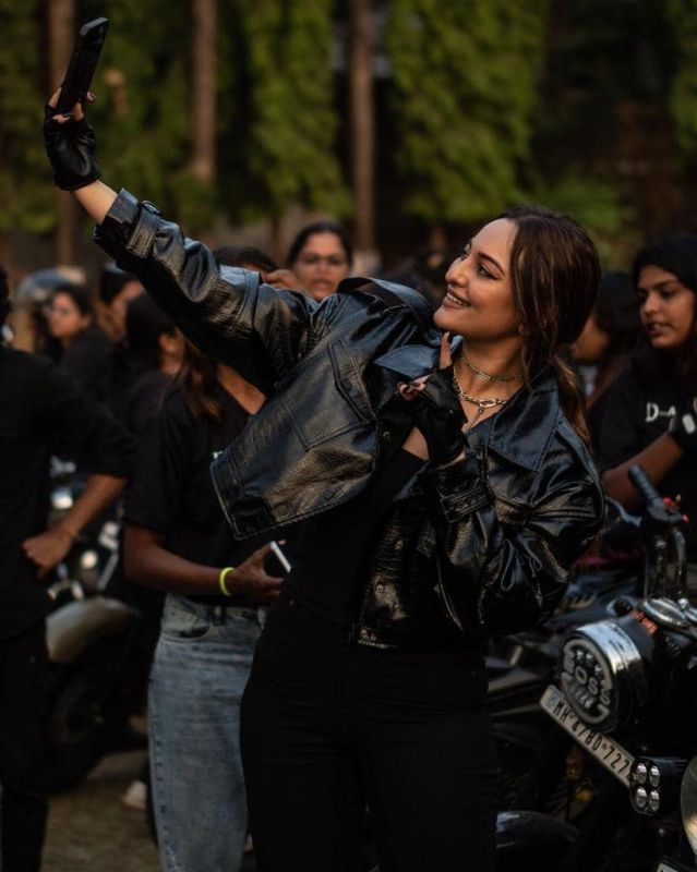 Sonakshi Sinha's Swag is on High Notes
