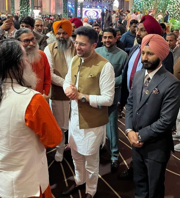 Cabinet Minister Meet Hayer and Dr. Gurveen Kaur's Reception Captured in Exclusive Pics, See here