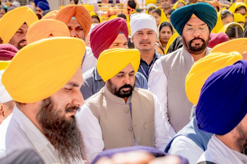 CM Bhagwant Mann offer prayers at Golden Temple for Drug-Free Punjab; Around 40,000 Kids Joined 