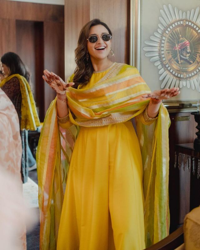 In Pics: Parineeti Chopra Radiates Elegance in Images from Her Choora Ceremony
